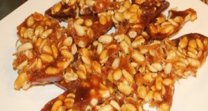 Moong Phalli Gur Toffee