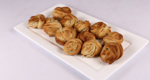 Sweet Potato Knot Rolls Recipe | Dawat