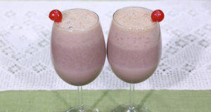Black Forest Smoothie Recipe | Lazzat