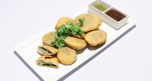 Crispy Kachori | Quick Recipes