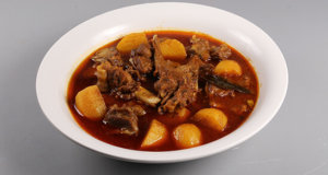 Degi Aalu Gosht Recipe | Lazzat