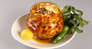 Keri Aur Lehsan Ka Achaar Recipe | Tarka