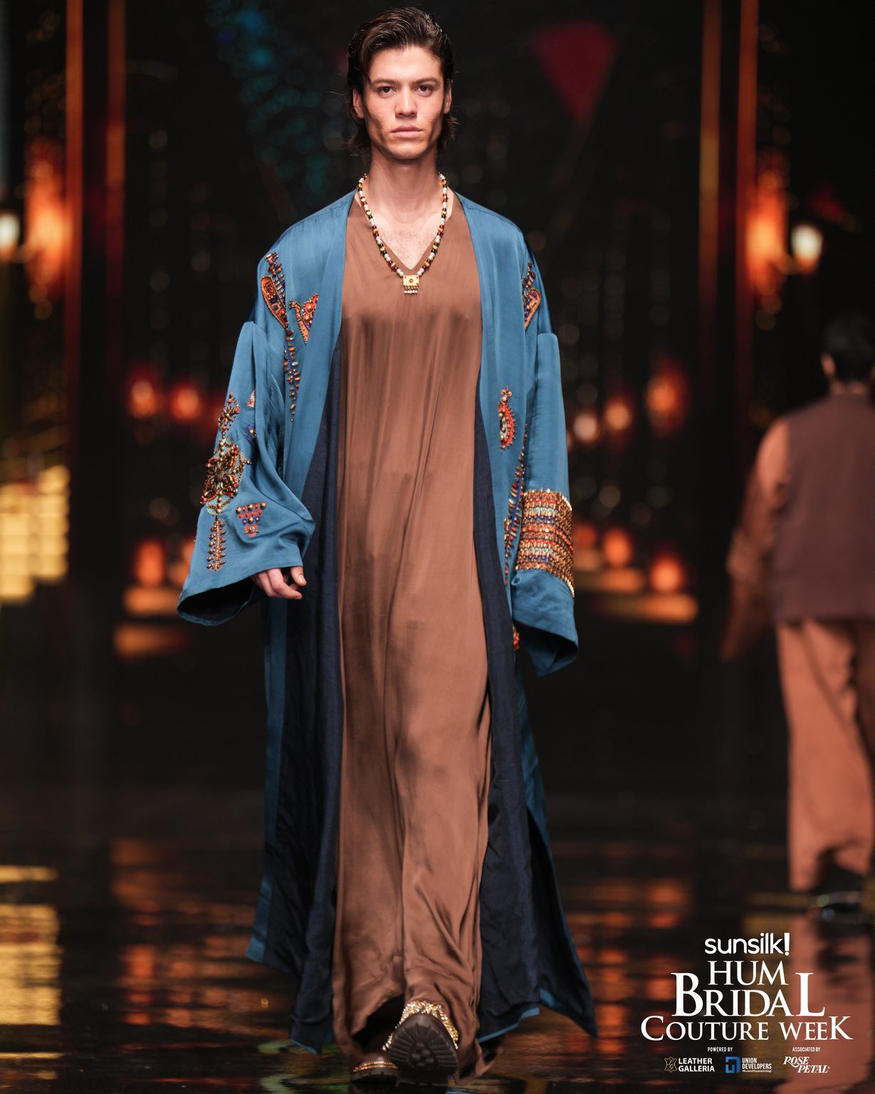 RunWay 2025-Almirah