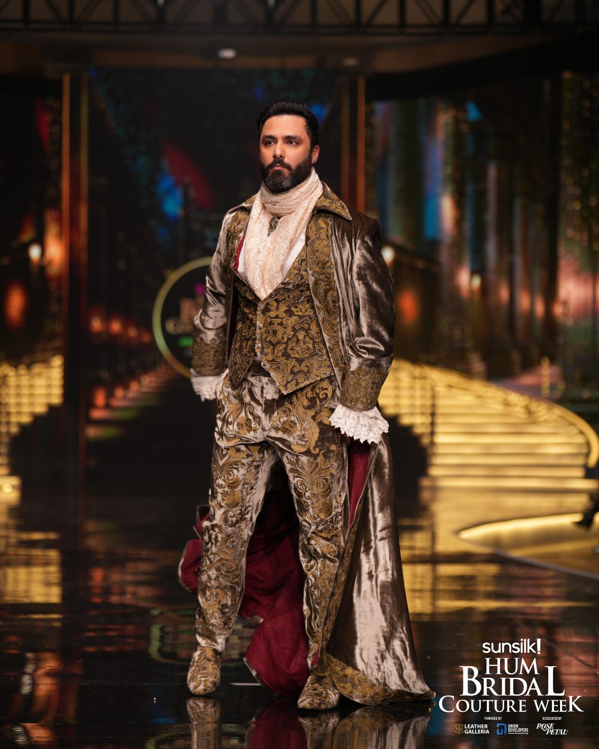 RunWay 2025-Almirah