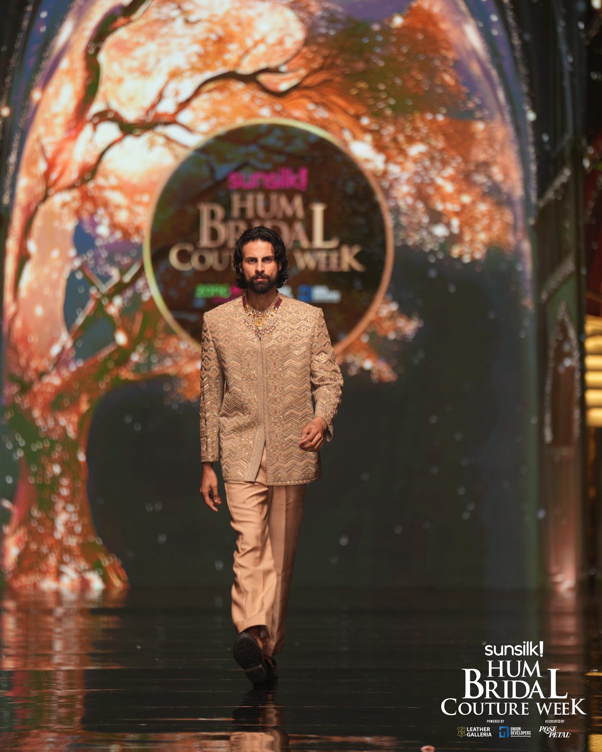 RunWay 2025- Fais Couture