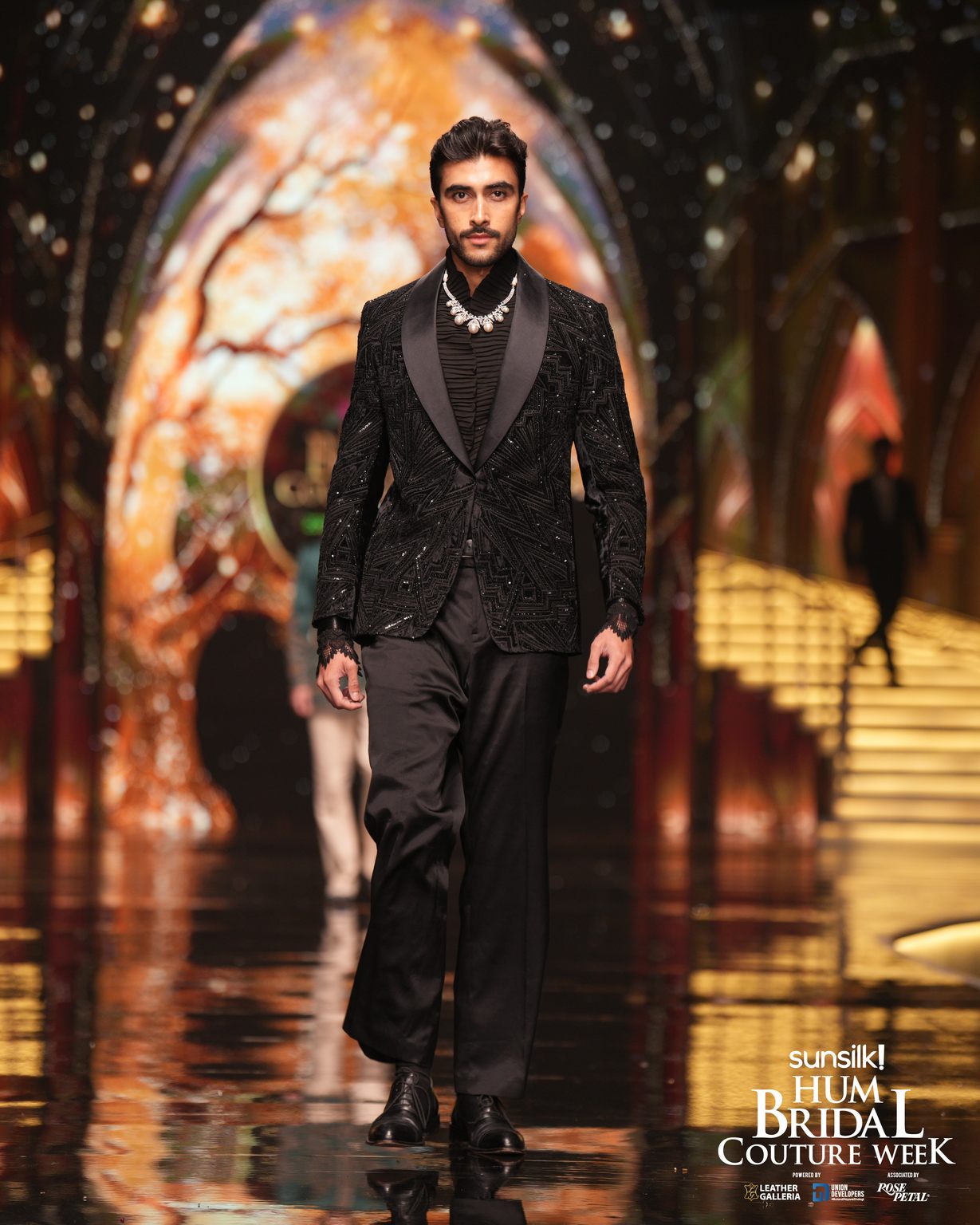 RunWay 2025- Fais Couture