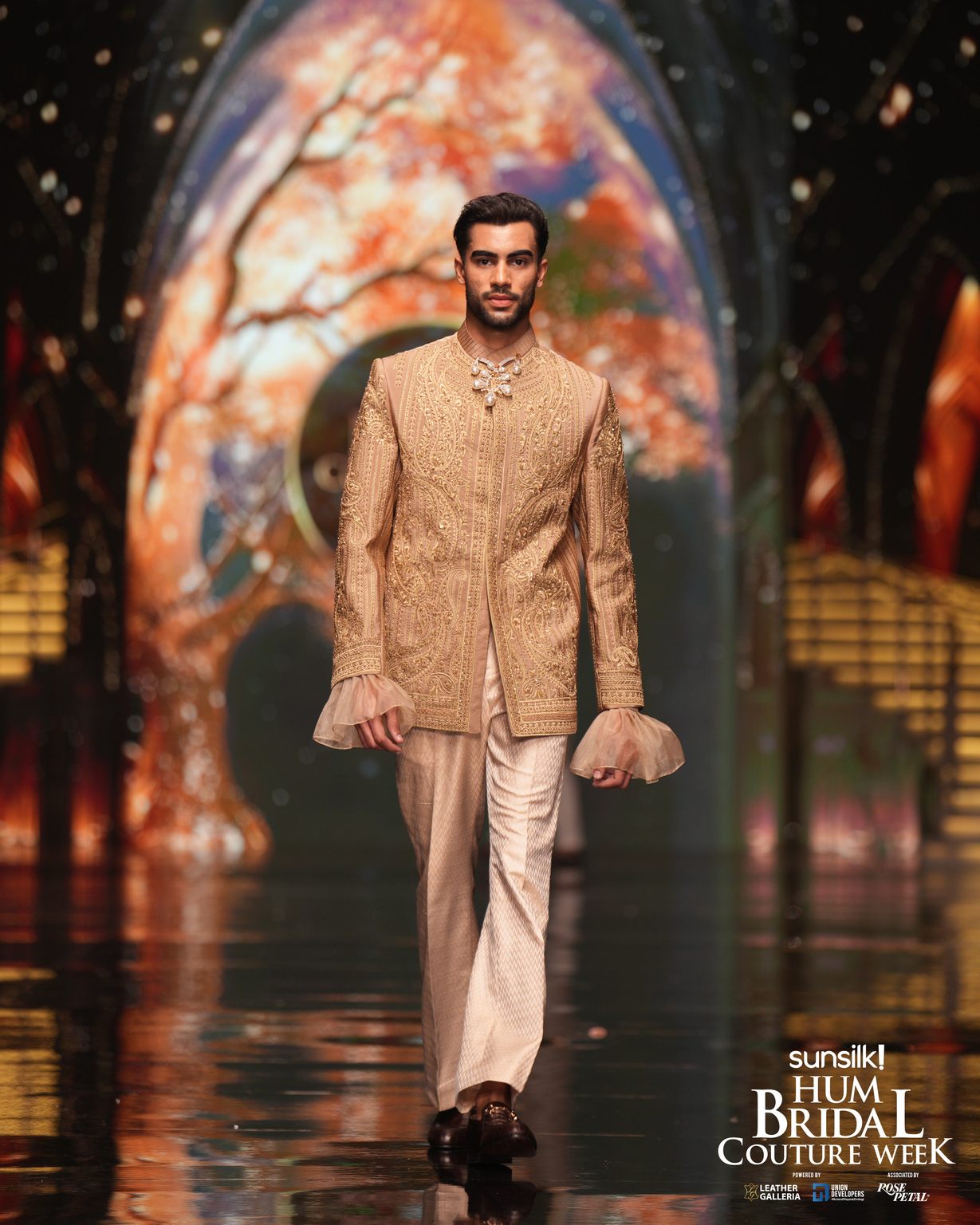 RunWay 2025- Fais Couture