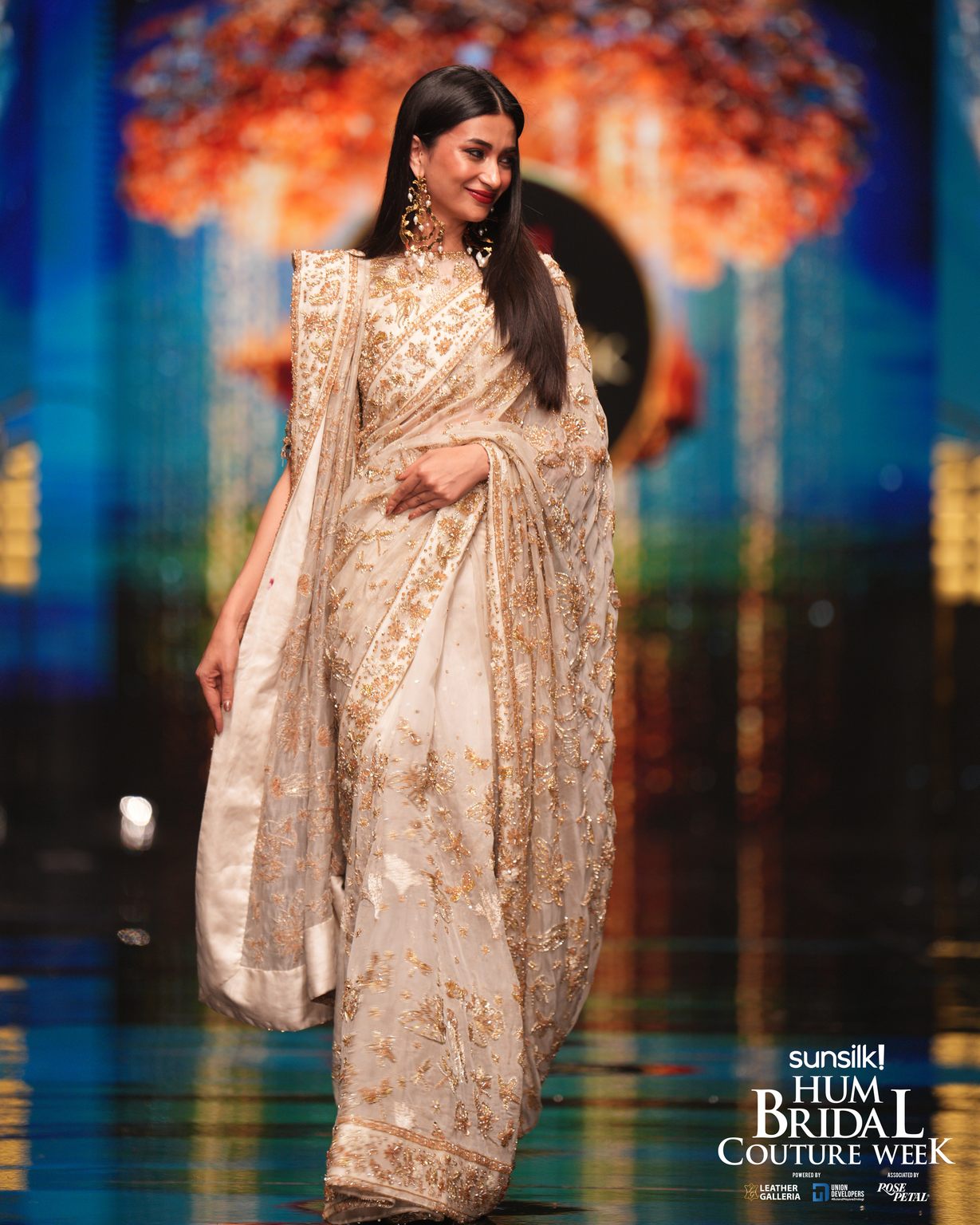 RunWay 2025-Hira Haina