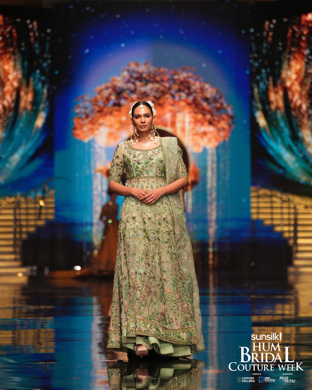 RunWay 2025-Hira Haina
