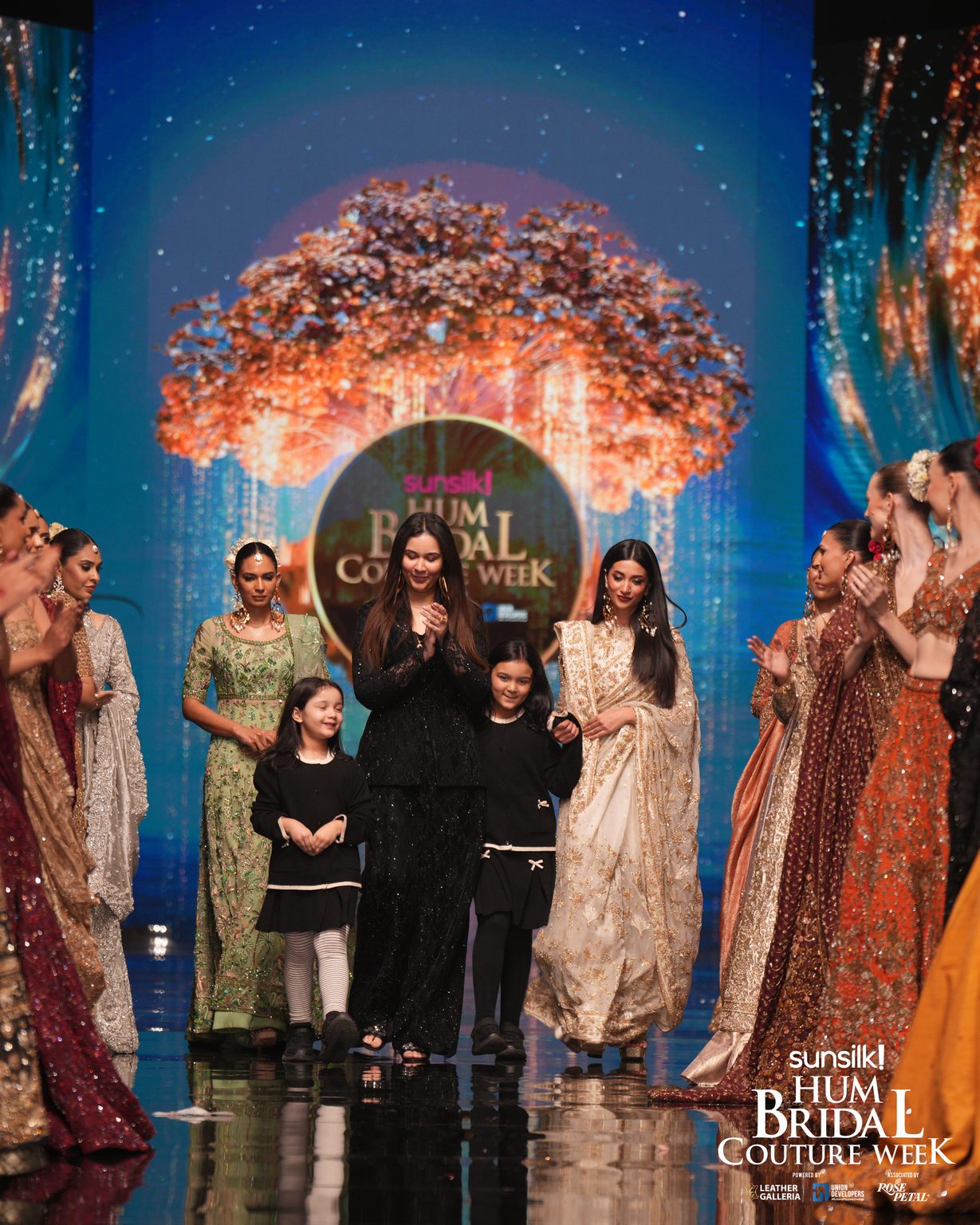 RunWay 2025-Hira Haina