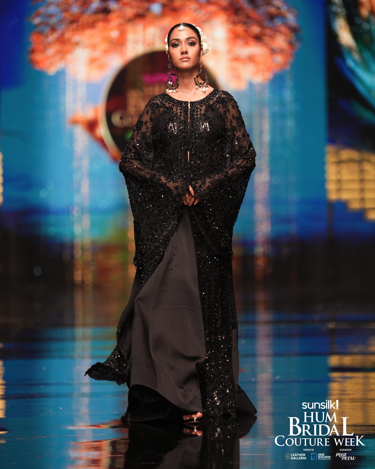 RunWay 2025-Hira Haina