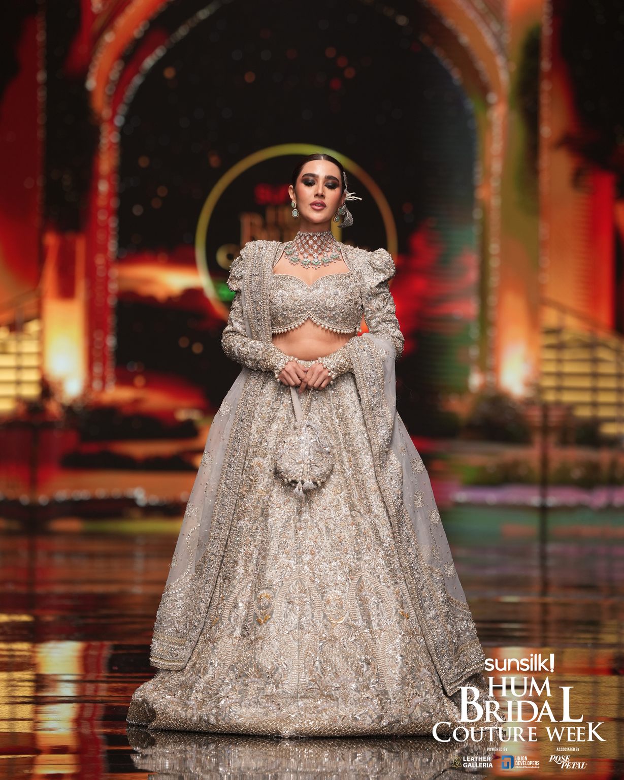 RunWay 2025-Akbar Aslam