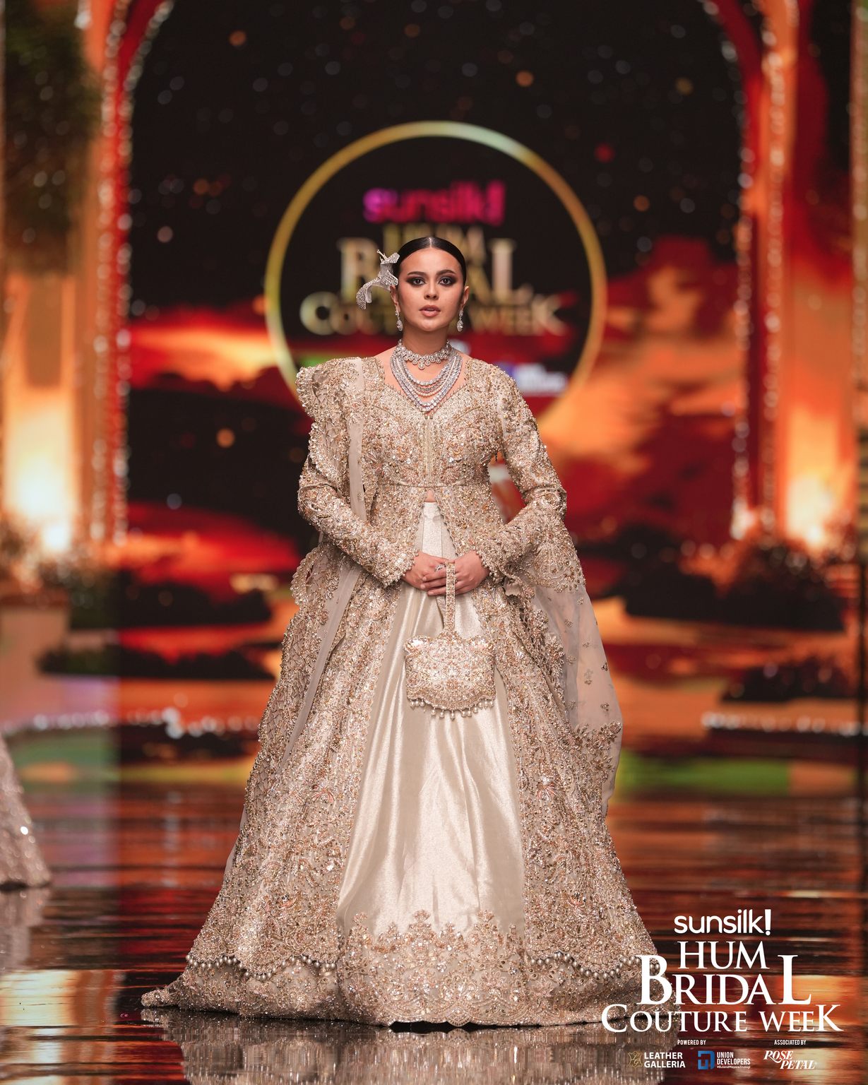 RunWay 2025-Akbar Aslam