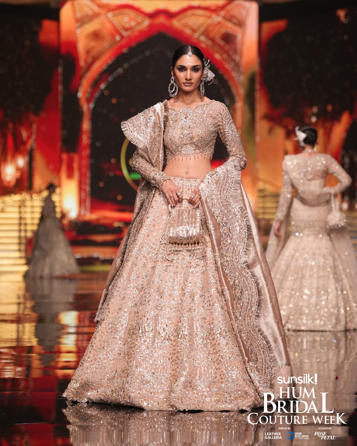 RunWay 2025-Akbar Aslam