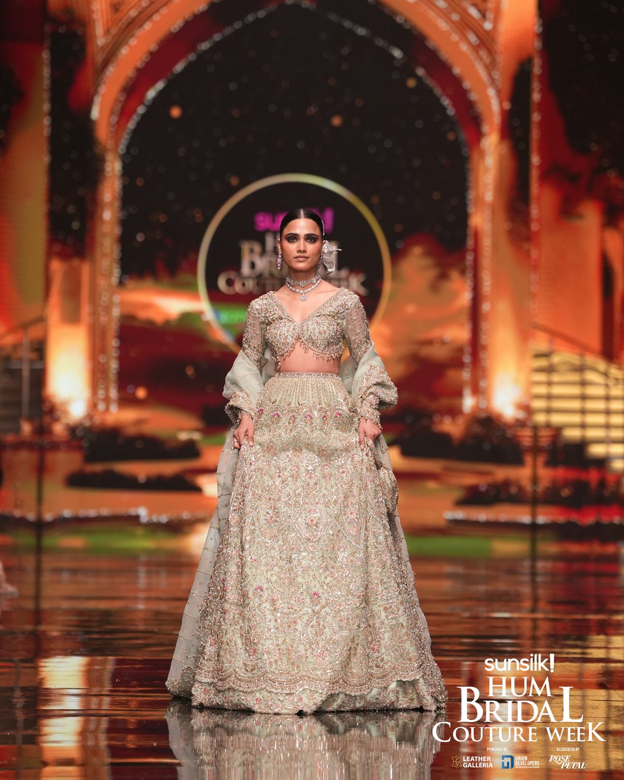 RunWay 2025-Akbar Aslam
