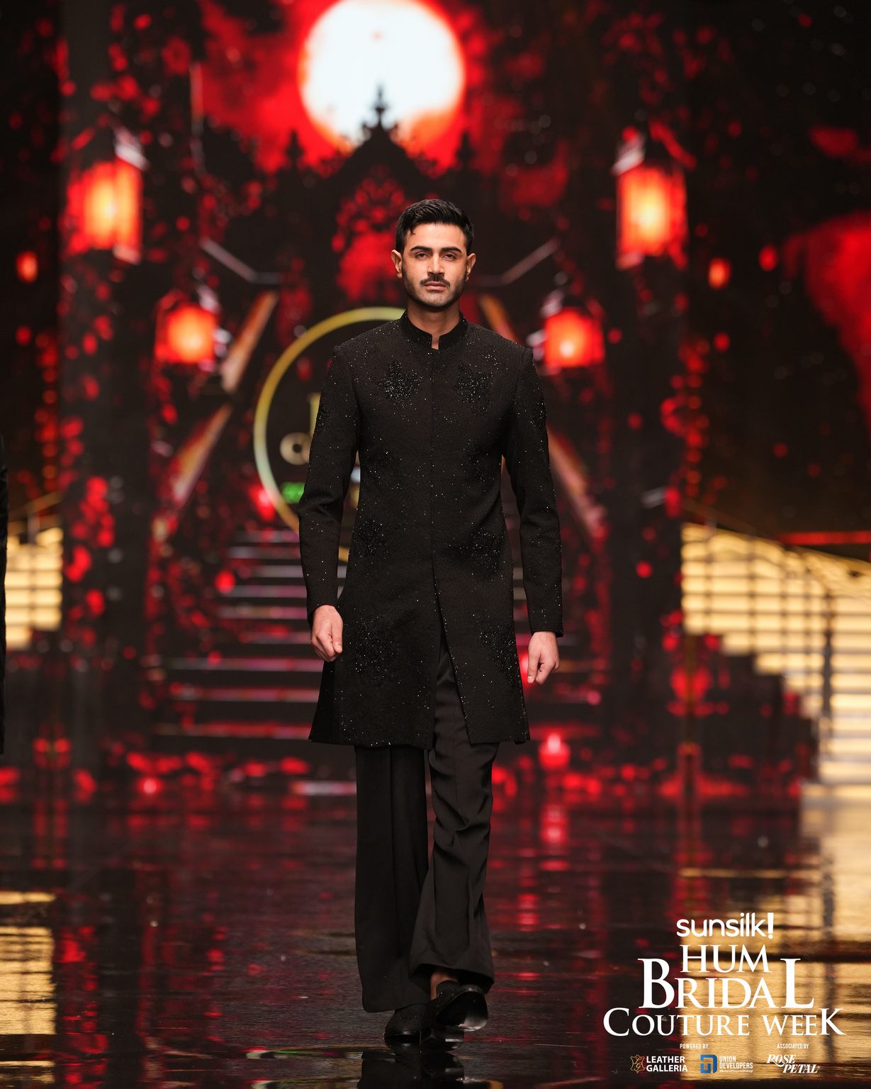 RunWay 2025-Vestido