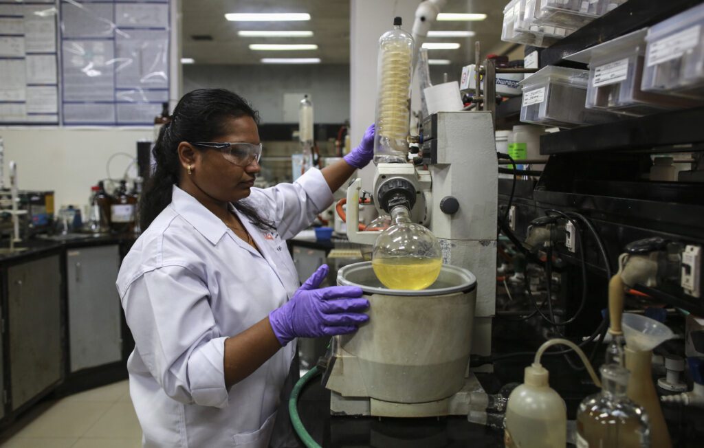 India finds string of deficiencies among drugmakers after risk tests