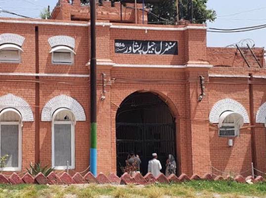 Central Jail Peshawar, Prisoners escape