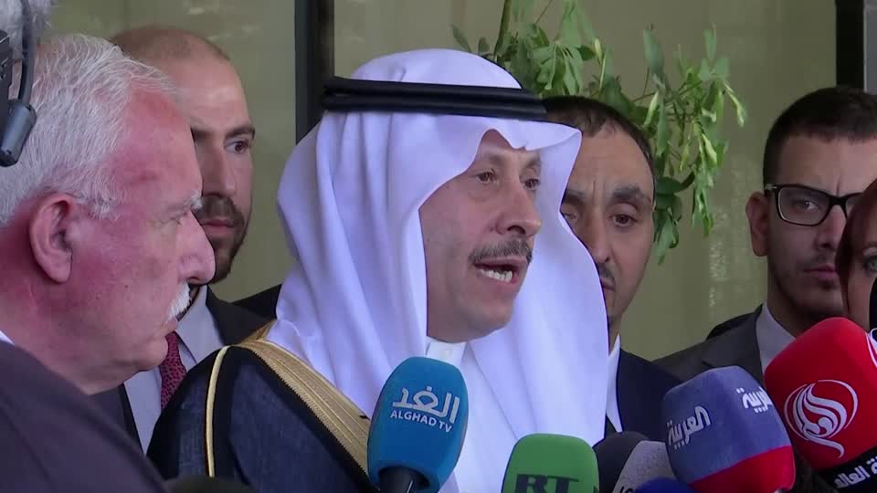 Saudi ambassador visits the West Bank