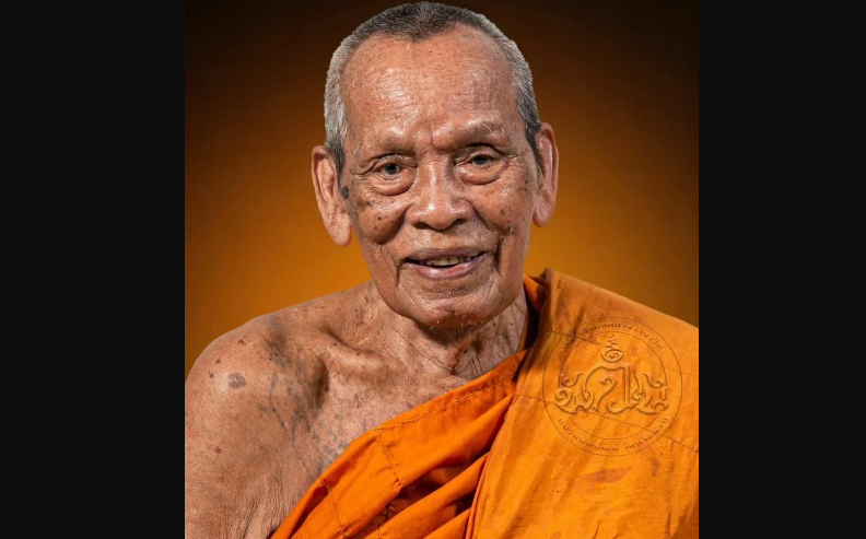 Luang Phor Phat monk