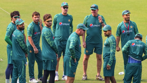 can pakistan still qualify for semi final 2023, is new zealand qualified for semi final, pakistan and england match, afghanistan vs Australia, england vs Netherlands, afghanistan vs south Africa, fakhar zaman, naseem shah, shadab khan,