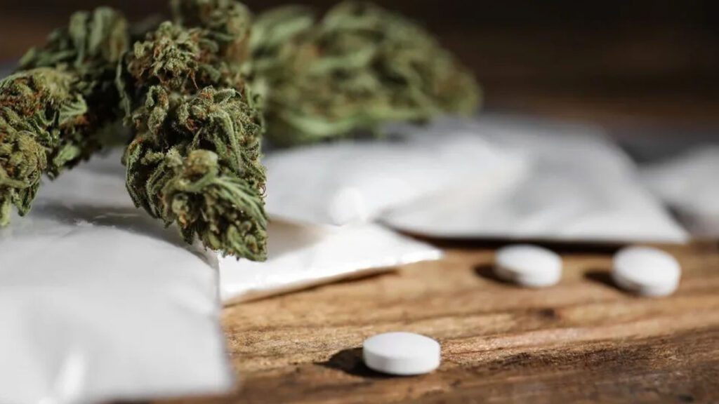 smuggler family arrested Pakistan