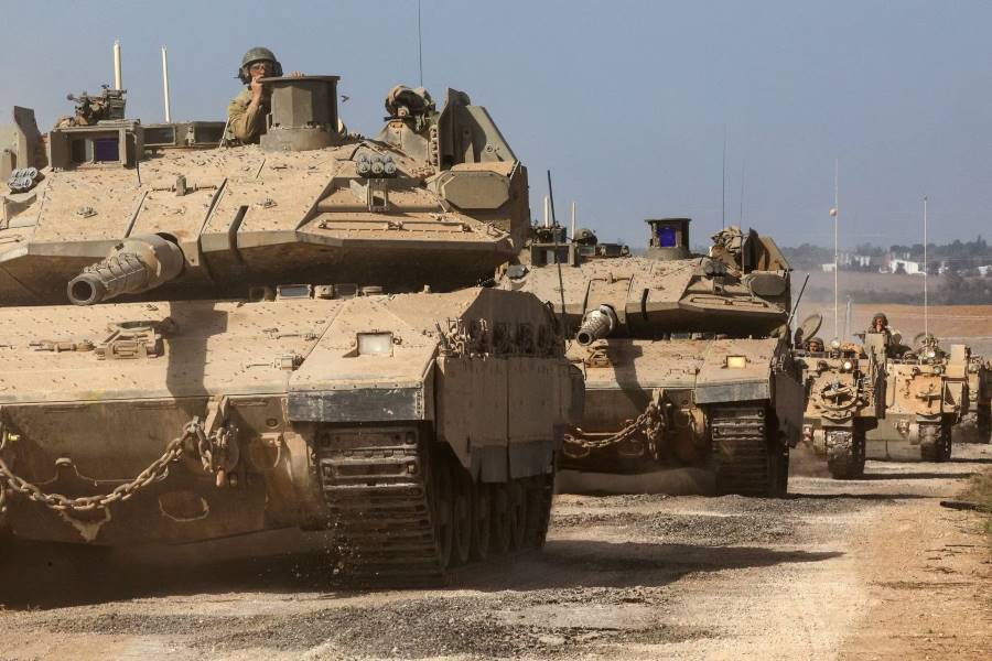 Israeli tanks