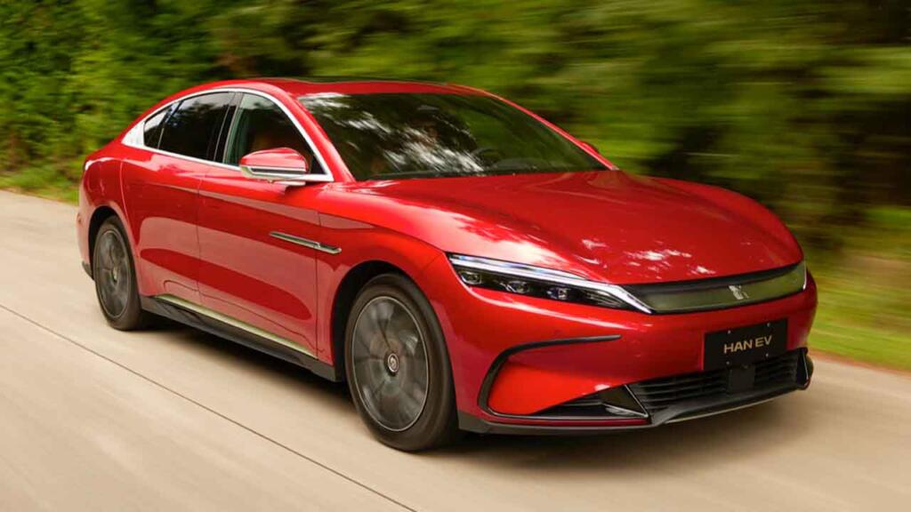 Tesla car crash reporting