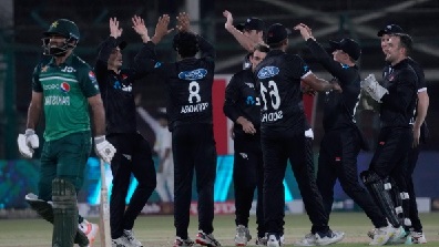 New Zealand defeats Pakistan 4th T2-