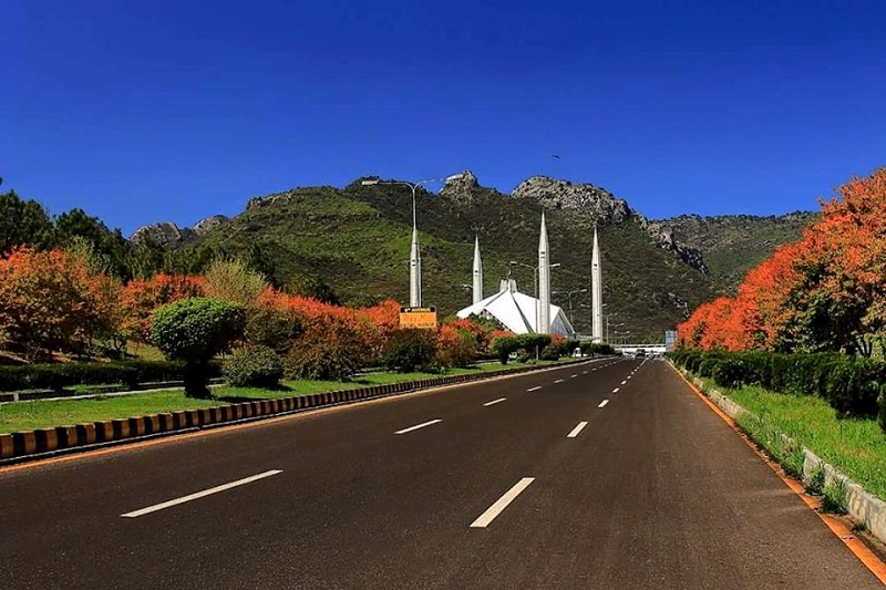 Islamabad's red zone extended till Faisal Avenue ahead of planned protests in the city