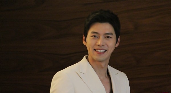 Hyun Bin reportedly in talks for drama 