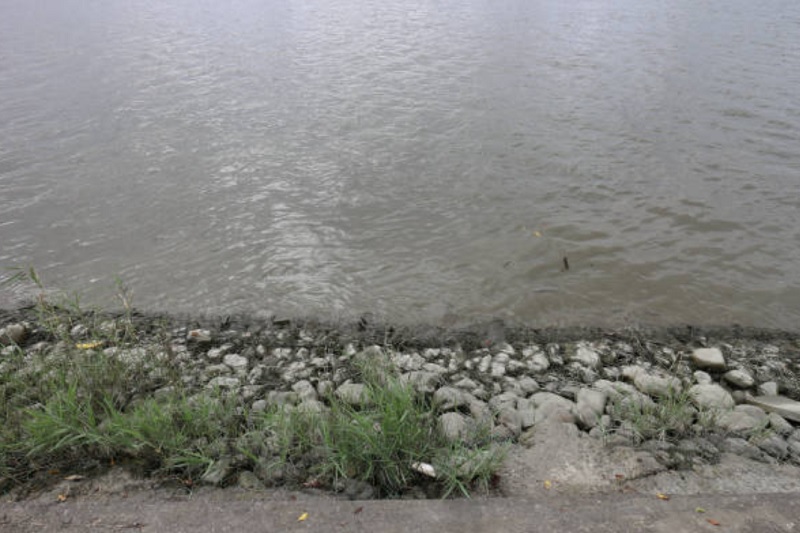 riverbanks in Chaman overrun due to rains