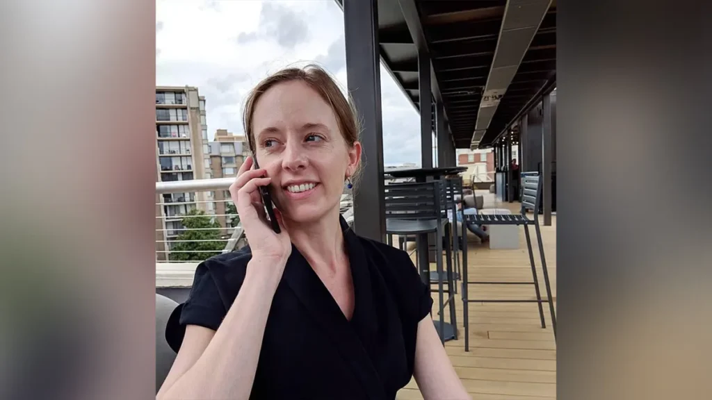 US state dept staffer resigns