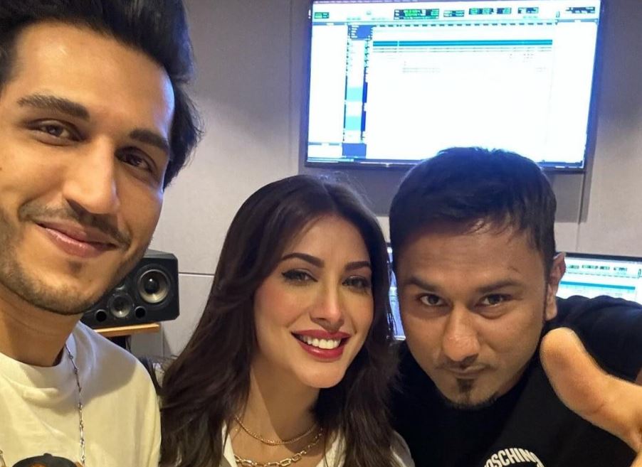 Mehwish Hayat Honey Singh