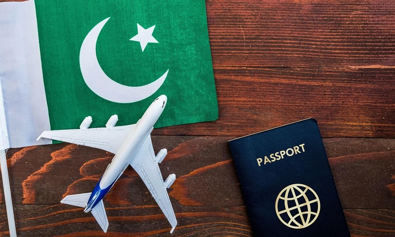 Over 17,000 unresolved cases involving Pakistanis living abroad have surfaced, the Hum Investigation Team (HIT) uncovered.