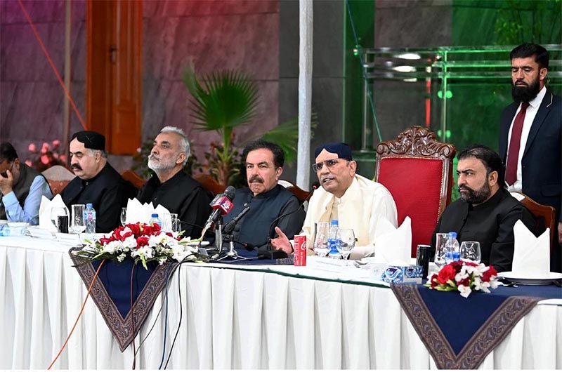 The Chief Minister of Balochistan Mir Sarfraz Bugti's hoted a dinner in honuor of President Asif Ali Zardari on Monday.