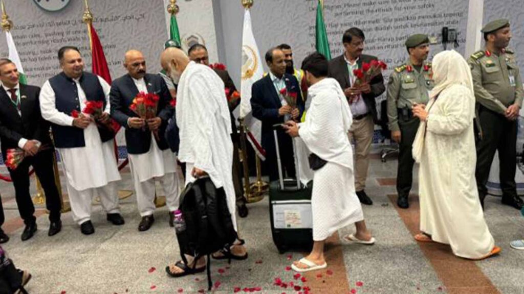 Direct hajj flight to Jeddah