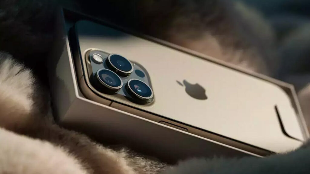 iPhone 16 Pro Max screen size