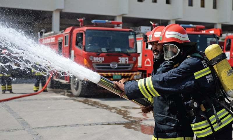 Islamabad plaza fire