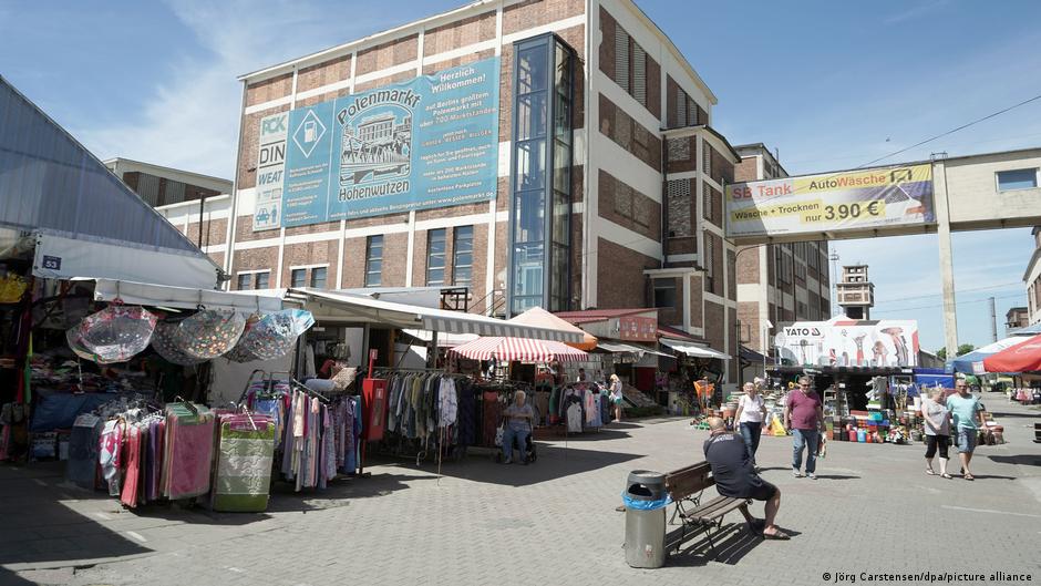 Police say the Afghans were returned to Osinow Dolny near the German border.