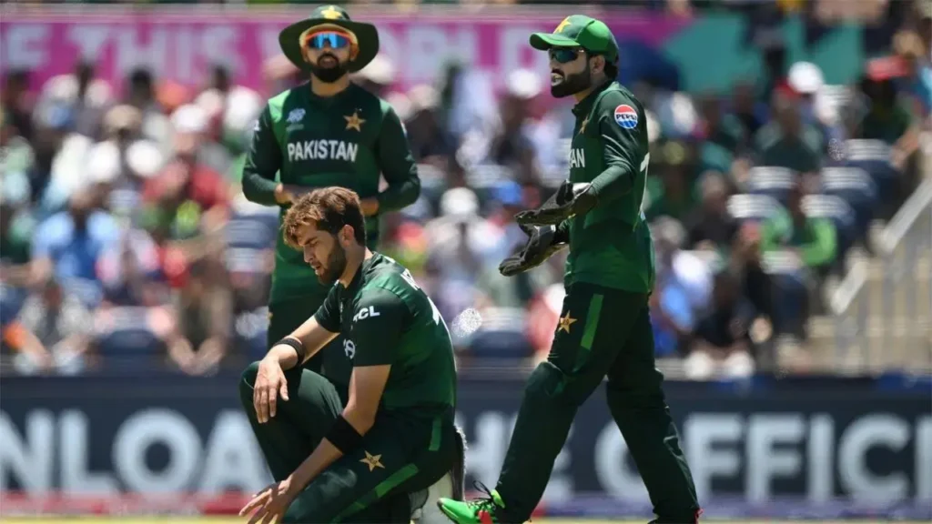 Super-8 qualification scenario