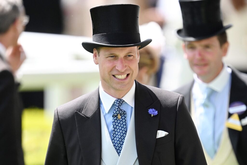 The crown prince of the world's most famous monarchy, Prince William, experienced an eventful 42nd birthday. From receiving a gift from wife Kate Middleton, to Westminster Abbey to Taylor Swift mania, the heir apparent certainly had quite a birthday!
