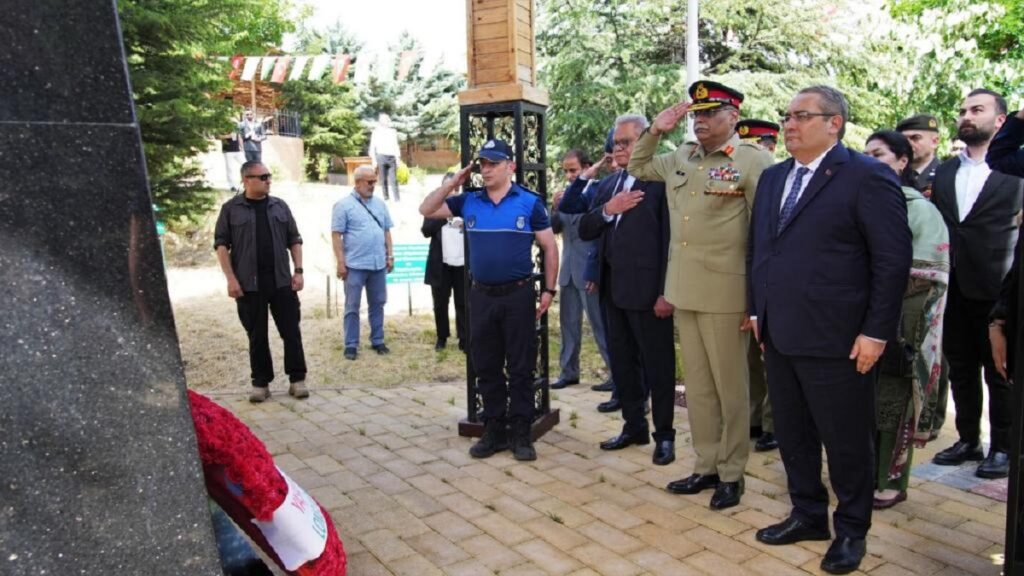 The Chairman Joint Chiefs of Staff Committee General Sahir Shamshad Mirza visited the Turkish Minister of Defence among others, the military's media wing, Inter-Services Public Relations (ISPR) announced on Wednesday.