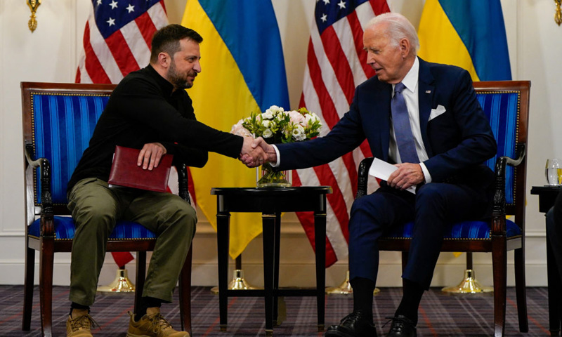 Biden and Zelenskiy