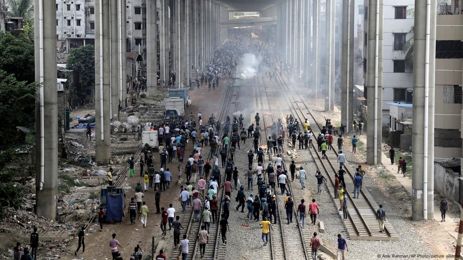 Following deadly protests, Bangladesh's top court has advised largely scaling back a quota system for civil service jobs. However, the situation remains tense as protesters say their demands have not been fully met.