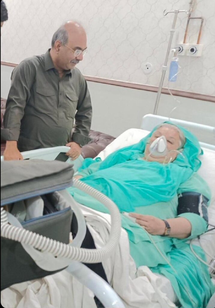 : Pakistan Tehreek-e-Insaf (PTI) leader Dr Yasmin Rashid was reportedly transferred from Lahore Central Jail to Shaukat Khanum Hospital following a deterioration in her health.