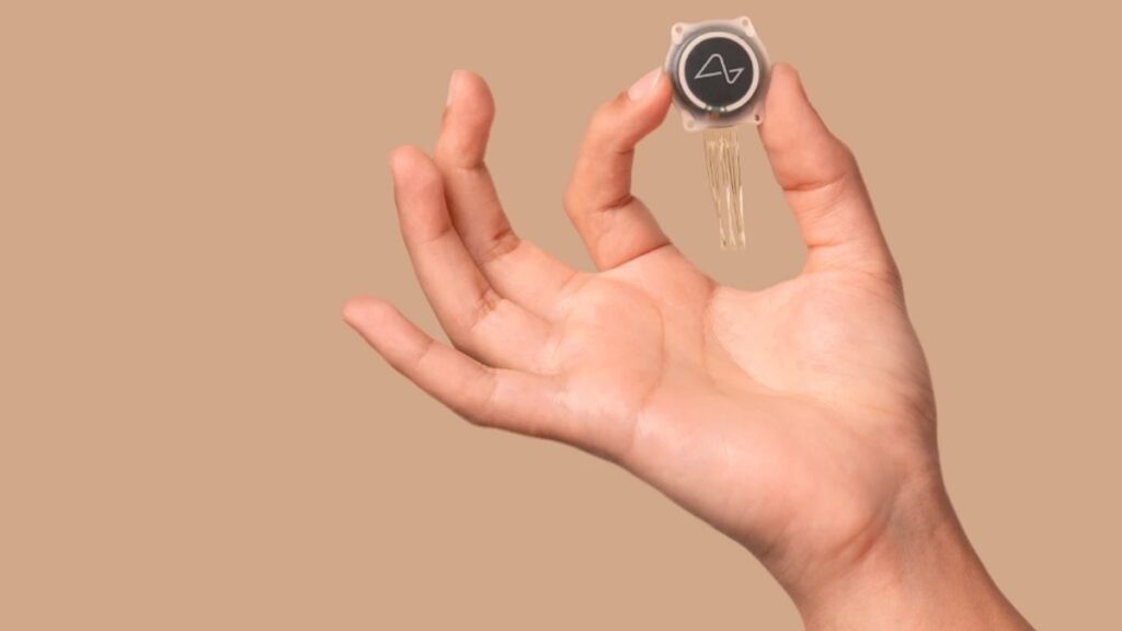 Neuralink, Elon Musk's brain-chip company, is working on a new device that it believes will require half the number of electrodes to be implanted in the brain to make it more efficient and powerful, the company's executives said.