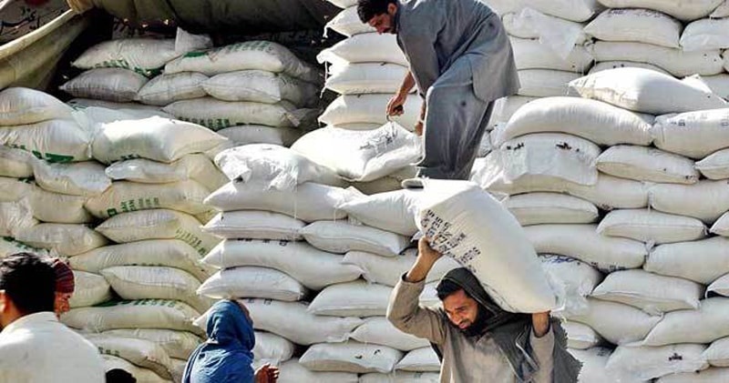 Negotiations between the Flour Mills Association and the Federal Board of Revenue (FBR) ended in a stalemate as the Chairman of FBR Malik Amjad Zubair refused to rescind the withholding tax imposed on flour.