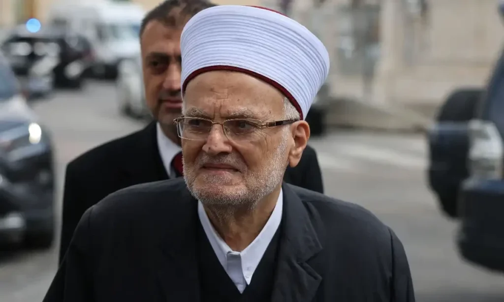 cleric Al-Aqsa mosque held