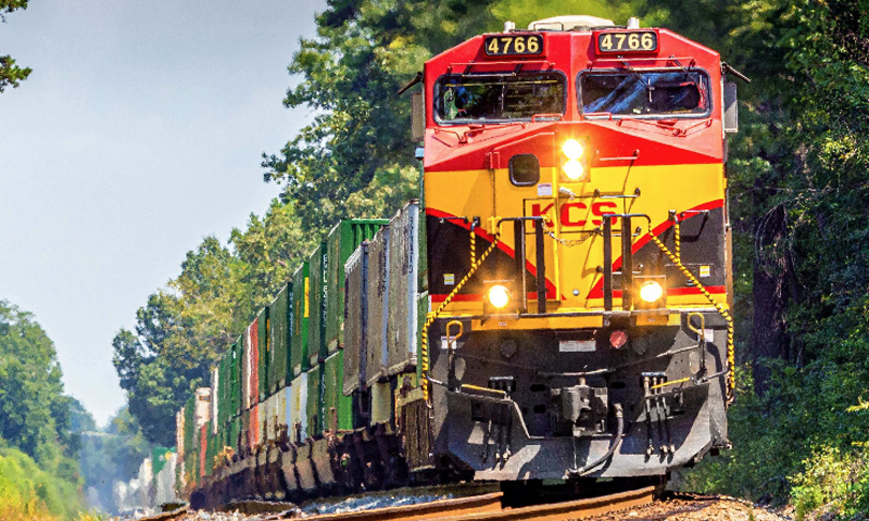 Canadian rail workers